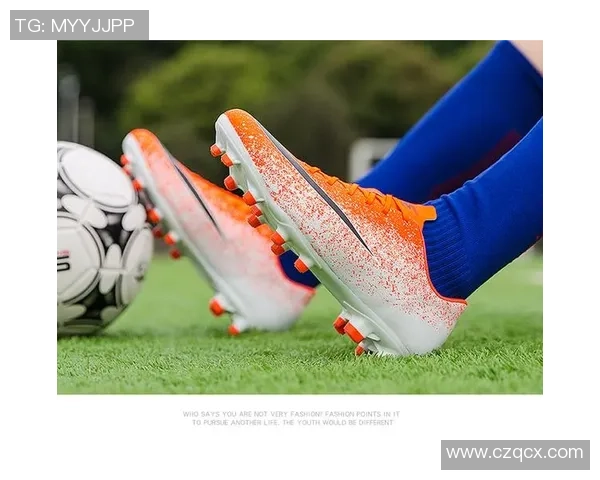 足球明星同款长钉鞋助你在球场上闪耀成星的秘诀 足球明星同款长钉鞋助你在球场上闪耀成星的秘诀